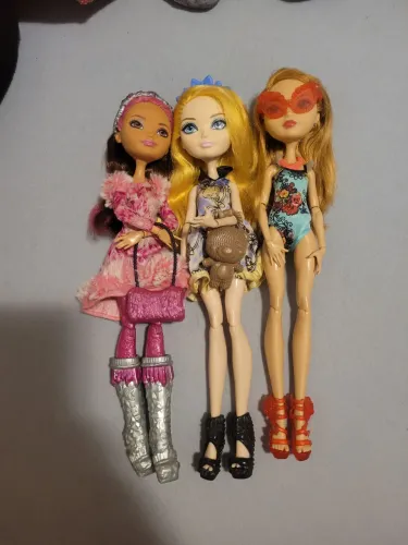 Mini Lote 3 Ever After High Briar Beauty, Blondie Lockes e Ashlynn Ella