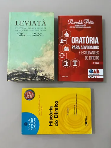 Livros de Direito!