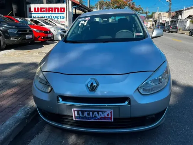 Renault Fluence Sed. Dynamique 2.0 16V Flex Mec. 2014