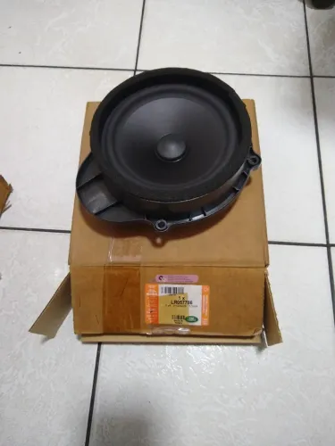 Alto Falante porta diant. Discovery 4/ Range Rover Sport 12-13