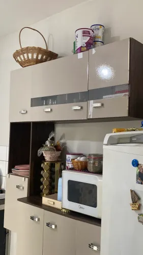 Armário de cozinha pequeno