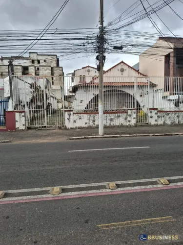 Área à Venda, com 910m² no Centro, Campos dos Goytacazes, RJ