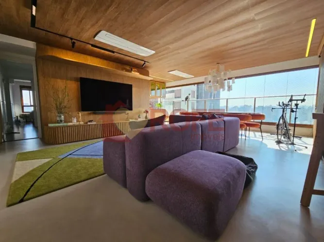 Stella Campo Belo 2 suítes e closet 145m² andar alto vista livre.