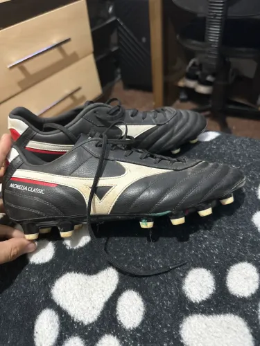 Chuteira Campo Mizuno 