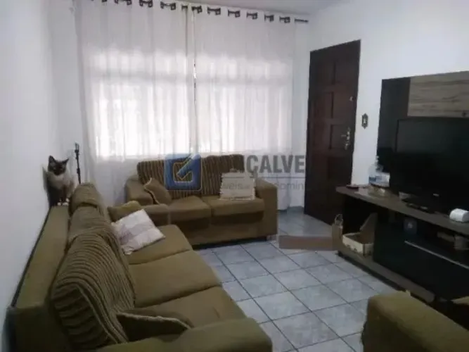 Casa à venda no Parque Capuava, Santo André 2 dormitórios, 4 vagas