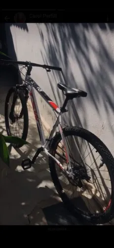 Tsw xl4300<br>Aro 29<br>Quadro 17<br>Freio Shimano <br>Suspensão Zoom