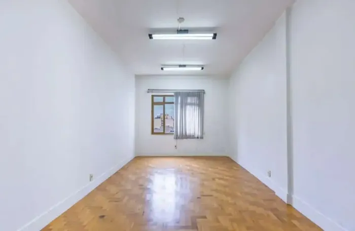 Sala comercial na Avenida da Liberdade, 21 - Salas 903/3A/4 66 m²