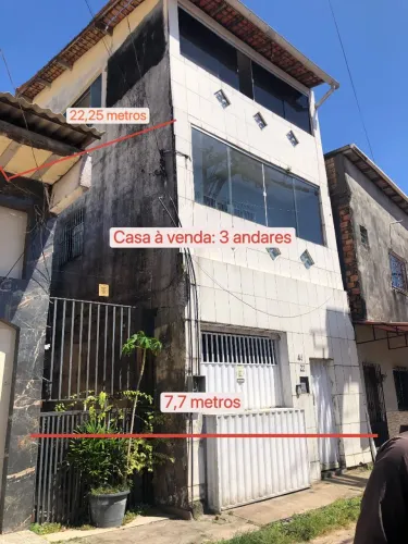 Casa 3 andares/5 quartos/ bairro telégrafo