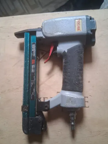 Grampeador rocama