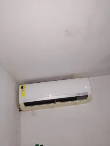 Ar condicionado semi novo