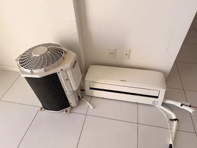 Ar condicionado Philco 9000 btus quente e frio 220v