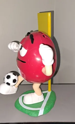 Dispenser M&M jogador futebol