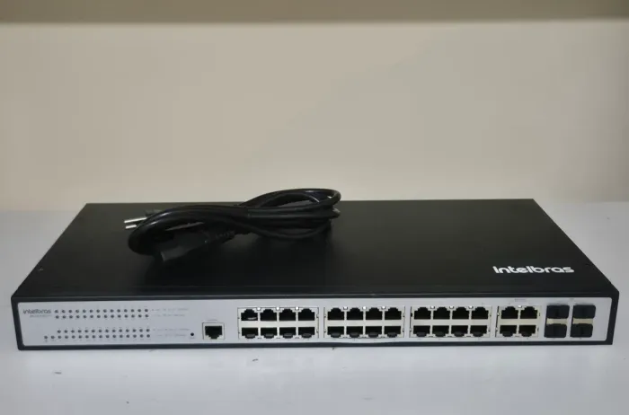Switch Intelbras SG2404 MR L2+