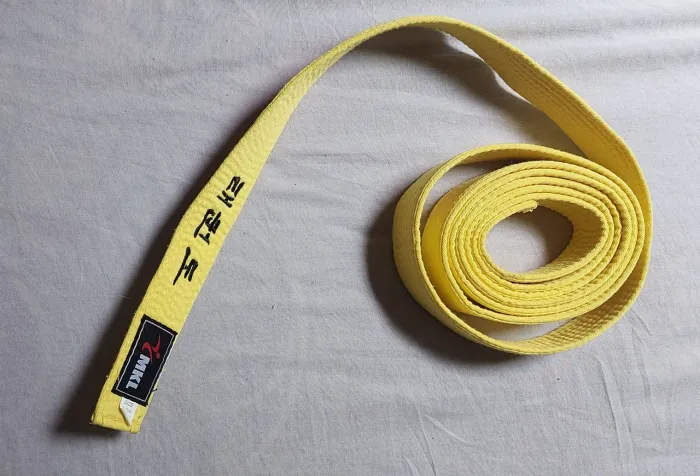 Faixa amarela de Jiu-jitsu 