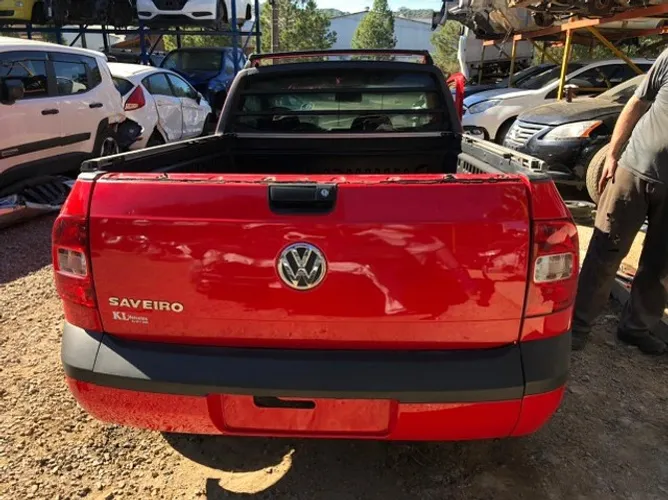 Saveiro 1.6 Flex 2011 vendido em peças
