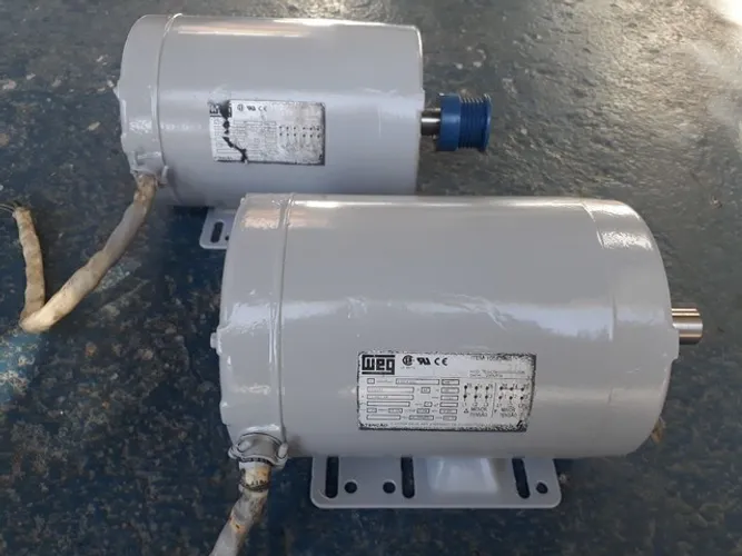 Motor elétrico trifásico para elevador automotivo.