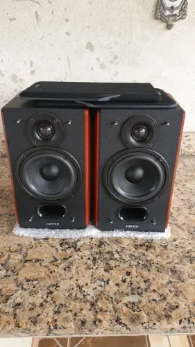 Caixas Edifier P17 par (passivas) Leia