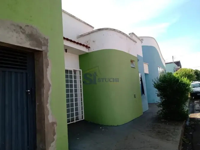 Locação de Comercial / Salão na cidade de Americo Brasiliense
