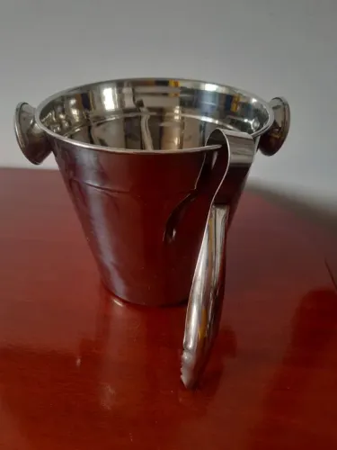 Balde de gelo com pegador em aço inox