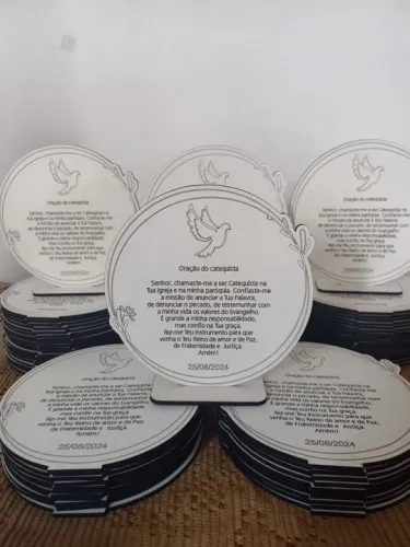 Lembrancinha católica em MDF