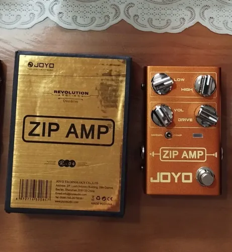 Pedal de Overdrive Joyo Zip Amp R-04 BB pre amp xotic