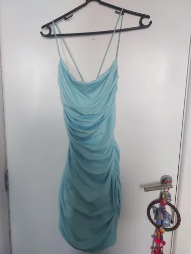 Vestido tubinho ciano