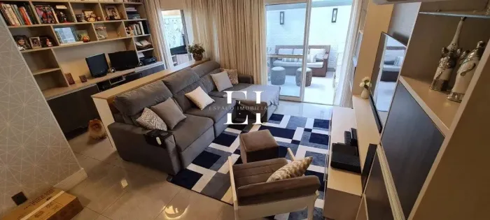 Casa à venda no Condomínio Terrara em Interlagos , com 3 quartos / 1 suíte / 2 vagas / 105