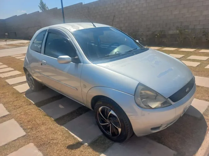Ford KA GL 1.0i Zetec Rocam 2002