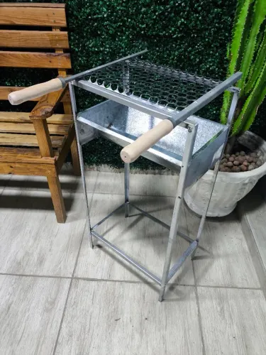 Churrasqueira Nova Galvanizada