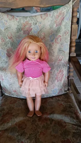 Boneca importada 