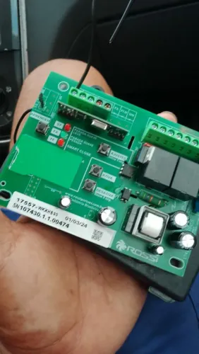 Placa original Rossi