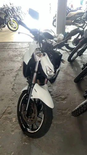 FZ25 muito nova 