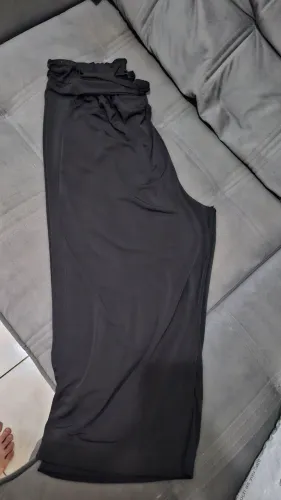Calça Preta G e GG elastano pantacourt