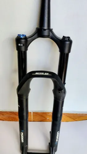 Suspensão 29 X-fusion RC32