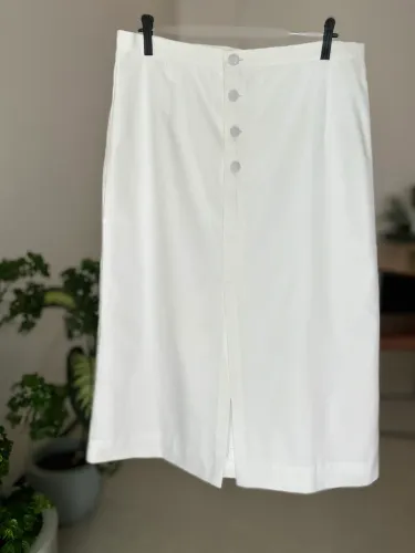 Saia Branca G Midi de Linho com Fenda Alfaiataria Social
