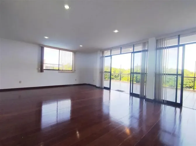 Locação cobertura linear no Recreio dos Bandeirantes