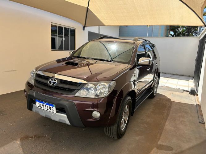 Imagem de Toyota Hilux SW4 SRV D4-d 4X4 3.0 TDI Dies. AUT 2006