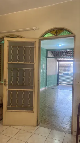 Casa na Avenida Central, bloco 111