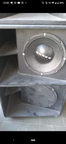 Caixa de Som c auto falante 