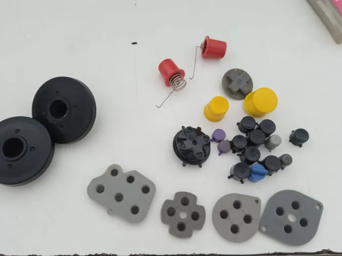 Peças para Console controles vídeo games antigos veja leia