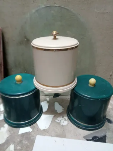 R$28 Porta treco 3 unidades- usado