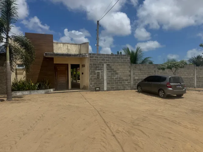 Escritório com pátio