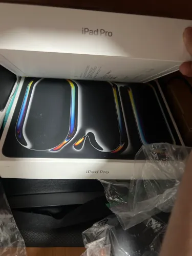 Apple iPad Pro CHIP M5 2025 NOVO LACRADO 13 polegadas