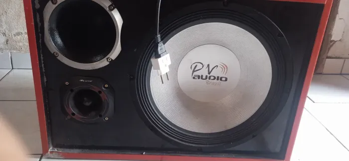 Vendo essa caixa trio (pra vender logo)
