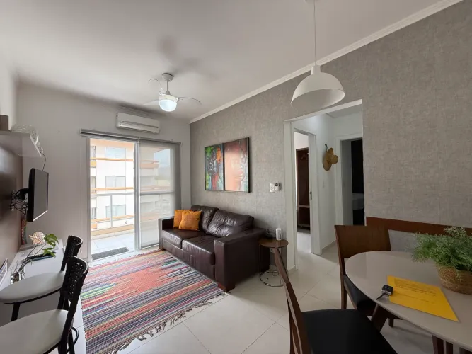 Apartamento mobiliado com elevador e piscina 