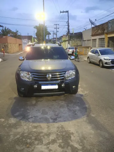 Renault Duster Dynamique 2.0 Hi-flex 16V Aut. 2015