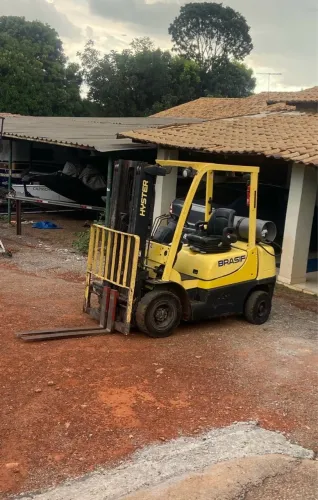 Empilhadeira 