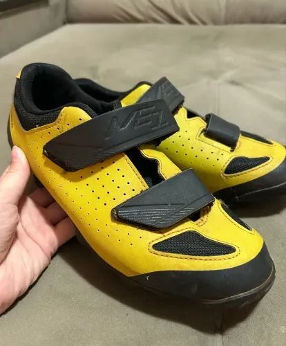 Sapatilha Ciclismo MTB NELL Amarela/Preta - Acompanha Presilhas Shimano SPD - TAM 39/40