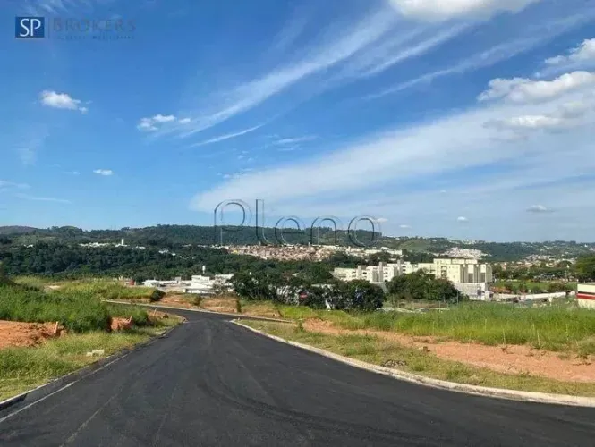 Terreno comercial à venda com 250 m² no Santa Claudina, Vinhedo.