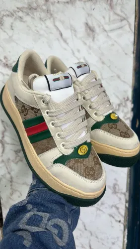 Tênis Gucci disponível a pronta entrega 